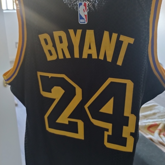 Bundle deal. Kobe mamba jersey plus Kobe black horse vnds size 8.5